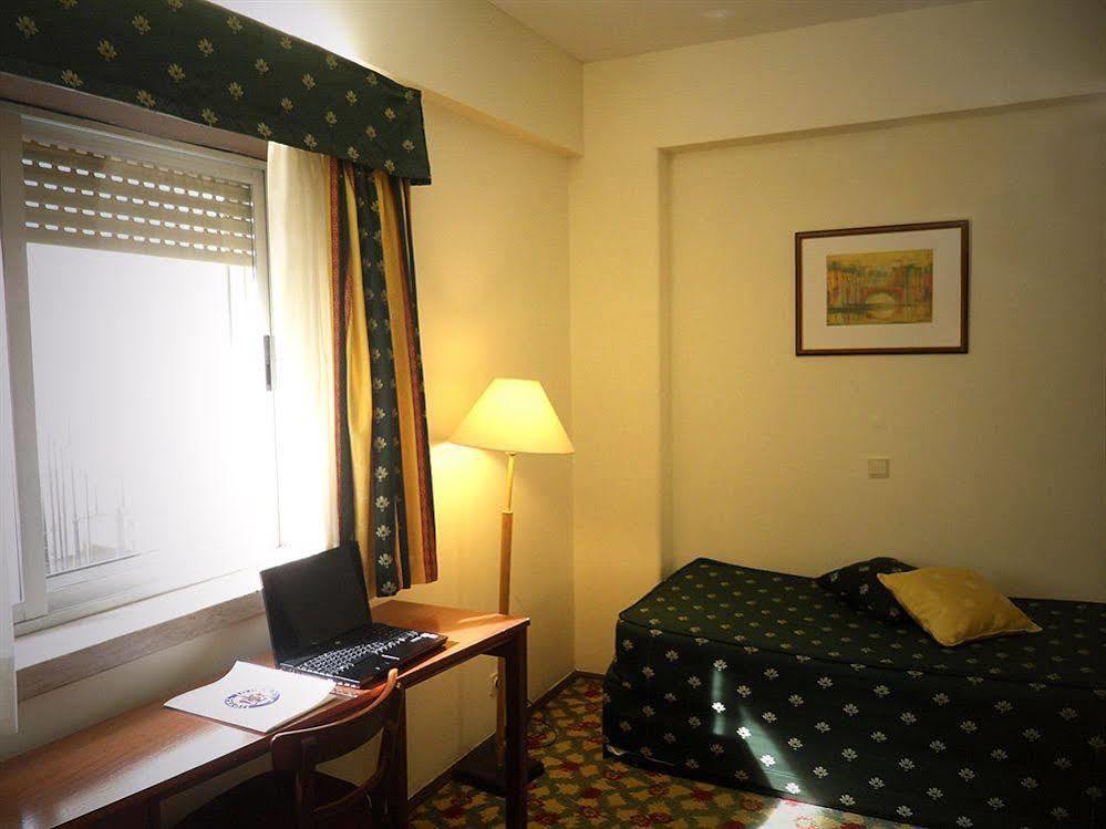 Hotel Jorge V Lisboa Εξωτερικό φωτογραφία